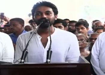 අප්පච්ච්චිගේ භාරකාරයාට අත්සන් කරලා තියෙන්නේ අපි දන්නේ නැති කෙනෙක්, අදටත් රෝහල් ටිකට් එකේ ඒ කෙනාගේ අත්සන තියෙනවා.