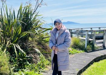 එයා මේ කොහෙද ගිහිං තියෙන්නේ