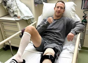 Mark Zukerberg ට හදිසි සැත්කමක්