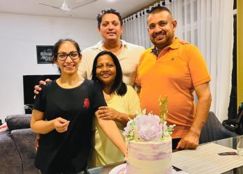 නෙහාරාට ලැබුණු අපූරු තෑග්ග