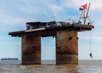 ලොව කුඩාම රට ගැන දන්නවද? ජනගහනය 27යි